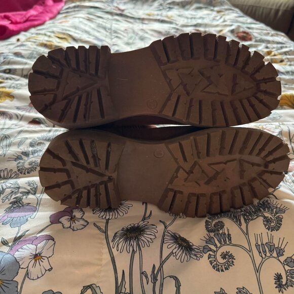 Serra size 10 boots - never worn - Picture 4 of 11